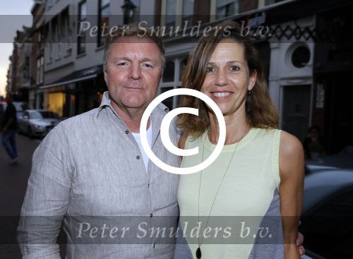Den Haag 16 juli 2015
Verjaardagsfeestje Frits Huffnagel in Den Haag. Rene Mioch met vriendin
