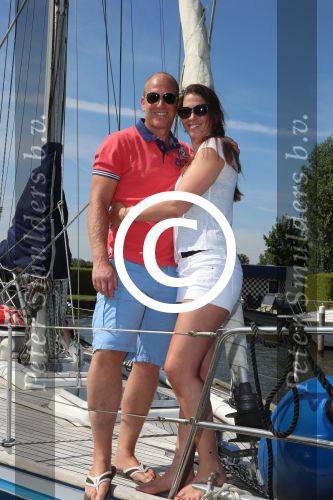 Sneek, 2 Augustus 2015
Rintje Ritsma met zijn vriendin Youandi Mazeland en haar zoon Clemens
met hun boot de Bluefin