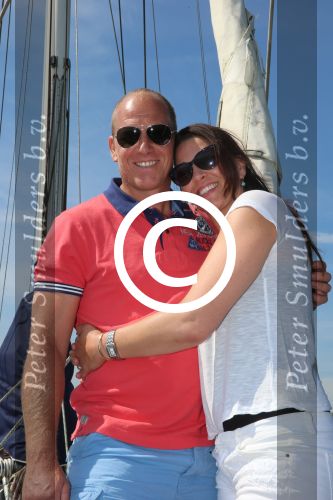 Sneek, 2 Augustus 2015
Rintje Ritsma met zijn vriendin Youandi Mazeland en haar zoon Clemens
met hun boot de Bluefin