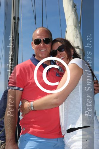 Sneek, 2 Augustus 2015
Rintje Ritsma met zijn vriendin Youandi Mazeland en haar zoon Clemens
met hun boot de Bluefin