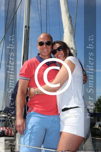 Sneek, 2 Augustus 2015
Rintje Ritsma met zijn vriendin Youandi Mazeland en haar zoon Clemens
met hun boot de Bluefin