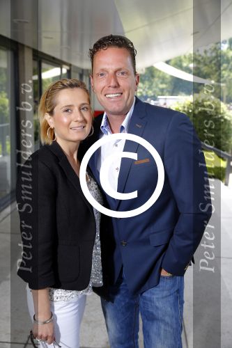 Scheveningen 15 juni 2015
Societylunch 2015 . Rob Geus met as vrouw