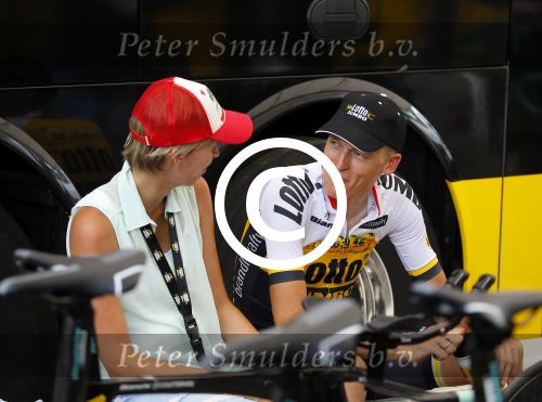 Utrecht 4 juli 2015
Tour de France start met de proloog in Utrecht. Robert Gesink met zijn vrouw