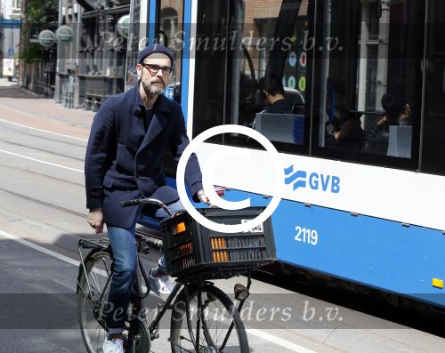 Amsterdam 20 juni 2015
Rolf Snoeren (Viktor en Rolf) op de fiets in amsterdam