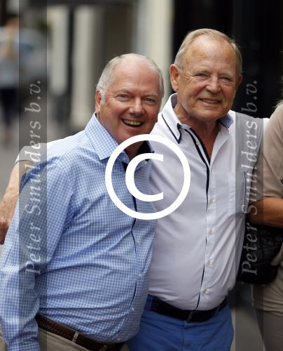 Den Haag 16 juli 2015
Verjaardagsfeestje Frits Huffnagel in Den Haag. Ronnie Tober en Jan Jochems