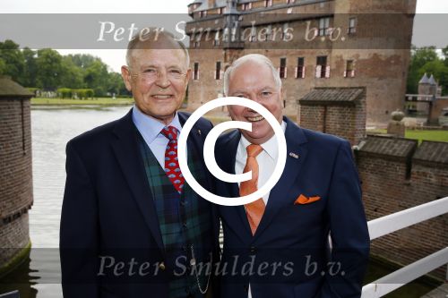Haarzuilens 17 juni 2015
Haringparty op kasteel de Haar. Ronnie Tober en Jan Jochems