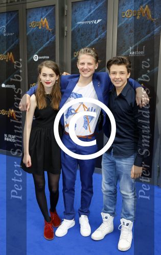 Amsterdam 20 juni 2015
Premiere Code M in het nieuwe de la mar met oa Senna Borsato.
Marco Leontine Luca en Jada Borsato met hun vriendjes en vriendinnetjes