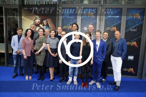 Amsterdam 20 juni 2015
Premiere Code M in het nieuwe de la mar met oa Senna Borsato.
Marco Leontine Luca en Jada Borsato met hun vriendjes en vriendinnetjes
