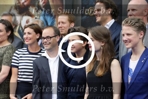 Amsterdam 20 juni 2015
Premiere Code M in het nieuwe de la mar met oa Senna Borsato.
Marco Leontine Luca en Jada Borsato met hun vriendjes en vriendinnetjes