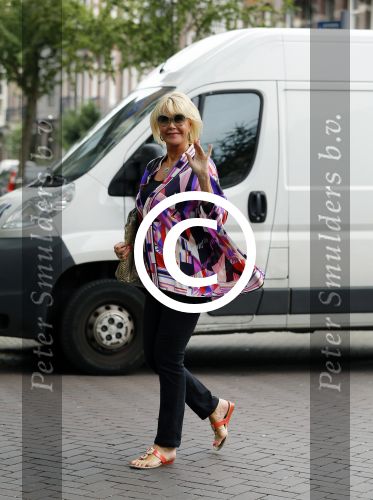 Amsterdam 12 augustus 2015  
Sheila de Vries op de cornelis schuytstraat
