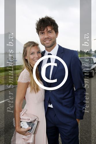 Volendam Katwoude 15 augustus 2015
Trouwen Jaap en Jenny Kwakman. Simon Keizer met zijn vrouw Annemarie