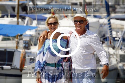 Ibiza Sant Antonio 24 juli 2015
Jan Reus en zijn vrouw Sonja Bakker samen op vakantie op ibiza.