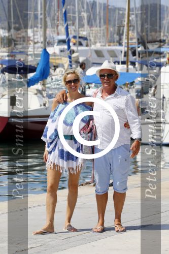 Ibiza Sant Antonio 24 juli 2015
Jan Reus en zijn vrouw Sonja Bakker samen op vakantie op ibiza.