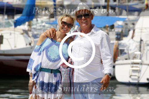 Ibiza Sant Antonio 24 juli 2015
Jan Reus en zijn vrouw Sonja Bakker samen op vakantie op ibiza.