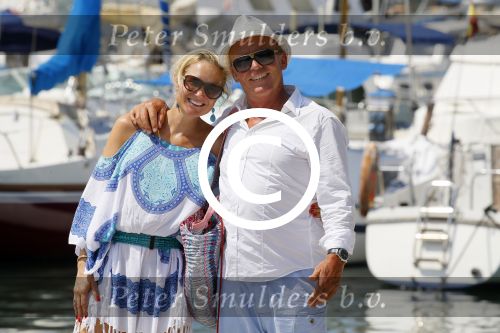 Ibiza Sant Antonio 24 juli 2015
Jan Reus en zijn vrouw Sonja Bakker samen op vakantie op ibiza.