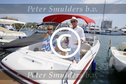 Ibiza Sant Antonio 24 juli 2015
Jan Reus en zijn vrouw Sonja Bakker samen op vakantie op ibiza.