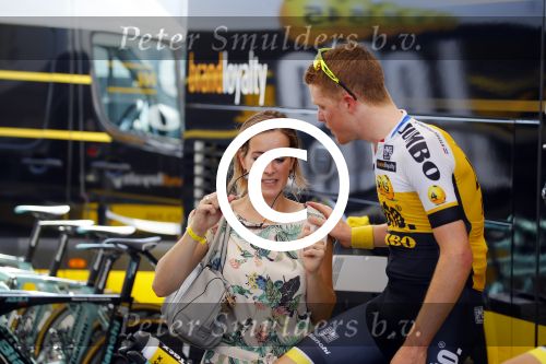 Utrecht 4 juli 2015
Tour de France start met de proloog in Utrecht. Steven Kruiswijk met zijn vrouw