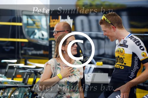 Utrecht 4 juli 2015
Tour de France start met de proloog in Utrecht. Steven Kruiswijk met zijn vrouw