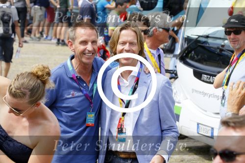 Utrecht 4 juli 2015
Tour de France start met de proloog in Utrecht. Steven Rooks met Jan de Jong (NOS)