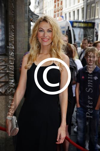 Amsterdam 14 juli 2015  
Premiere de Reunie in Tuschinski met in de hoofdrollen Daan Schuurmans en Thekla Reuten.
Thekla is zwanger en haar vriend Gijs Naber is er ook alsmede de zwangere Bracha v Doesburgh.
Susan Smit