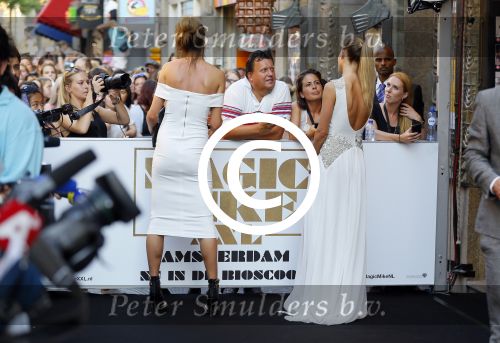 Amsterdam 1 juli 2015
Premiere Magic Mike XXL in Tuschinski in aanwezigheid van de cast met Channing Tatum Matt Bomer Joe Manganiello Adam RodriguezAmber Heard Jada Pinkett Smith en regisseur Gregory Jacobs. Sylvia Geersen en Kim Feenstra