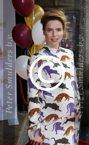 Amsterdam 14 juli 2015  
Premiere de Reunie in Tuschinski met in de hoofdrollen Daan Schuurmans en Thekla Reuten.
Thekla is zwanger en haar vriend Gijs Naber is er ook alsmede de zwangere Bracha v Doesburgh.