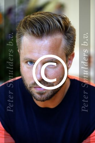 Amsterdam 12 juni 2015 
Presentatie boek Thijs Romer en nieuwe tijdschrift Wendy v Dijk. Ook Katja Schuurman is aanwezig alsmede de ouders en broer van Thijs.  De presentatie was in het nieuwe pand van Scheltema aan het Rokin