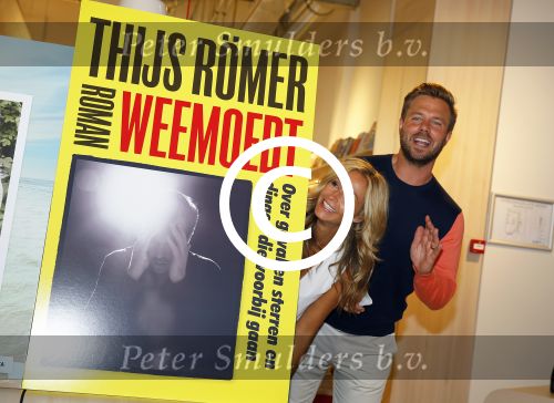 Amsterdam 12 juni 2015 
Presentatie boek Thijs Romer en nieuwe tijdschrift Wendy v Dijk. Ook Katja Schuurman is aanwezig alsmede de ouders en broer van Thijs.  De presentatie was in het nieuwe pand van Scheltema aan het Rokin
