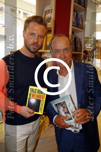 Amsterdam 12 juni 2015 
Presentatie boek Thijs Romer en nieuwe tijdschrift Wendy v Dijk. Ook Katja Schuurman is aanwezig alsmede de ouders en broer van Thijs.  De presentatie was in het nieuwe pand van Scheltema aan het Rokin