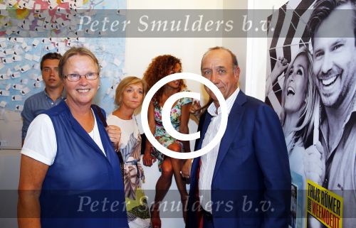 Amsterdam 12 juni 2015 
Presentatie boek Thijs Romer en nieuwe tijdschrift Wendy v Dijk. Ook Katja Schuurman is aanwezig alsmede de ouders en broer van Thijs.  De presentatie was in het nieuwe pand van Scheltema aan het Rokin