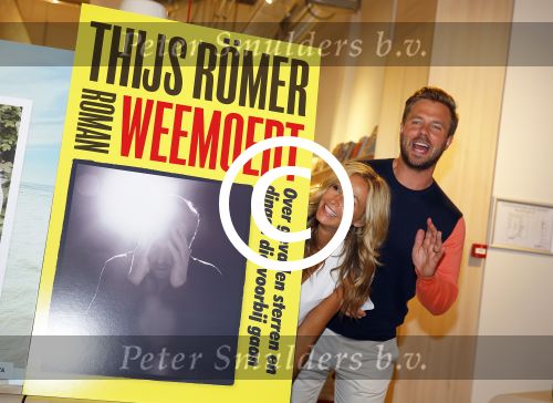 Amsterdam 12 juni 2015 
Presentatie boek Thijs Romer en nieuwe tijdschrift Wendy v Dijk. Ook Katja Schuurman is aanwezig alsmede de ouders en broer van Thijs.  De presentatie was in het nieuwe pand van Scheltema aan het Rokin