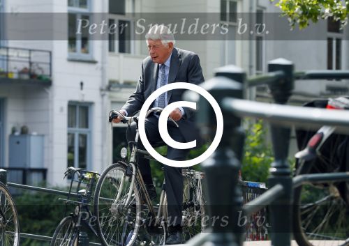 Amsterdam 10 augustus 2015     
Wim en Rita Kok op de fiets in Amsterdam.