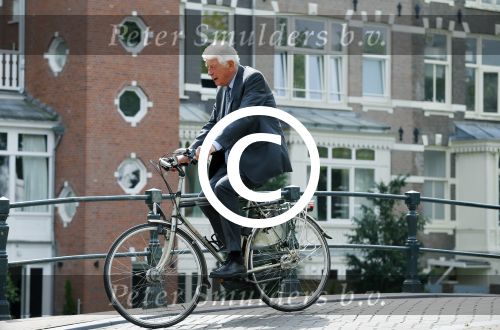 Amsterdam 10 augustus 2015     
Wim en Rita Kok op de fiets in Amsterdam.
