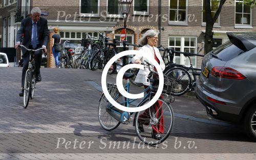 Amsterdam 10 augustus 2015     
Wim en Rita Kok op de fiets in Amsterdam.