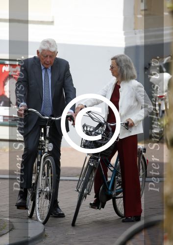 Amsterdam 10 augustus 2015     
Wim en Rita Kok op de fiets in Amsterdam.