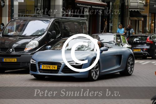 Amsterdam 26 juni 2015  
Winnie Haatrecht ( Voetbalmakelaar) in zijn audi RS8 cabrio