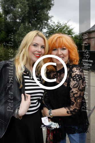 Amsterdam 12 juli 2015  
Modeshow op de amsterdam fashion week. Yvonne Keeley met dochter