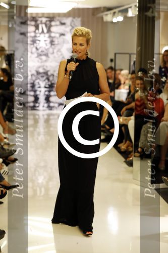 Amsterdam 4 juli 2016
Modeshow Josh Veldhuizen (Josh V) gepresenteerd door Anouk Smulders.