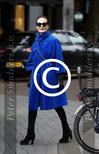 Amsterdam 13 juli 2016
Ans Markus op straat in Amsterdam zuid.