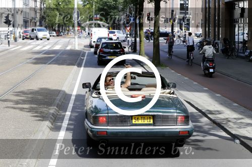 Amsterdam 15 juli 2016
Beau v Erven Dorens in zijn jaguar cabrio.