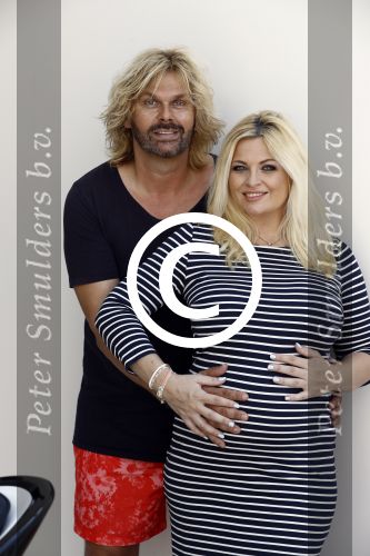 Wateringen 19 juli 2016 
Bobbi Eden ( zwanger ) met haar man Mark Laurenz in hun babykamer.