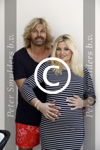 Wateringen 19 juli 2016 
Bobbi Eden ( zwanger ) met haar man Mark Laurenz in hun babykamer.