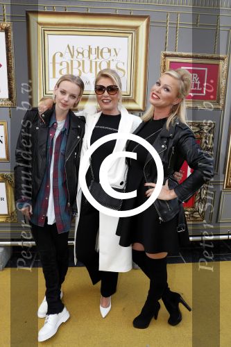 Amsterdam 13 juli 2016  
Premiere absolutely fabulous in Tuschinski. Bridget Maasland met moeder Elly en Dorith Mous