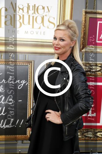 Amsterdam 13 juli 2016  
Premiere absolutely fabulous in Tuschinski. Bridget Maasland met moeder Elly en ...