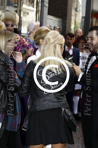 Amsterdam 13 juli 2016  
Premiere absolutely fabulous in Tuschinski. Bridget Maasland met moeder Elly en ...
