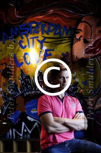 Amsterdam 23 juni 2016
Annette de Vries interviewt Casper v Dien en Florian Munteanu bij the harbour club.
Varol Porsemay heeft ze naar nederland gehaald.