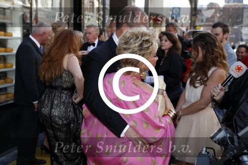Amsterdam 13 juli 2016  
Premiere absolutely fabulous in Tuschinski. Connie Witteman met verloofde vriend Eugene v Dun