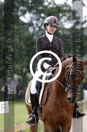 Aerdenhout 2 juli 2016
Esther de Graaf doet mee aan concours voor 5 en 6 jarigen in Aerdenhout.
