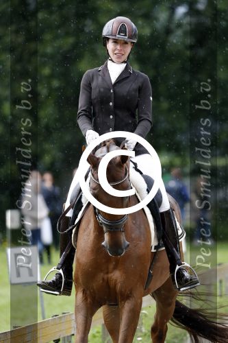 Aerdenhout 2 juli 2016
Esther de Graaf doet mee aan concours voor 5 en 6 jarigen in Aerdenhout.