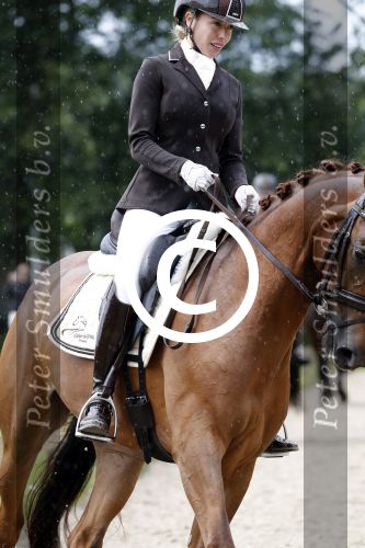 Aerdenhout 2 juli 2016
Esther de Graaf doet mee aan concours voor 5 en 6 jarigen in Aerdenhout.